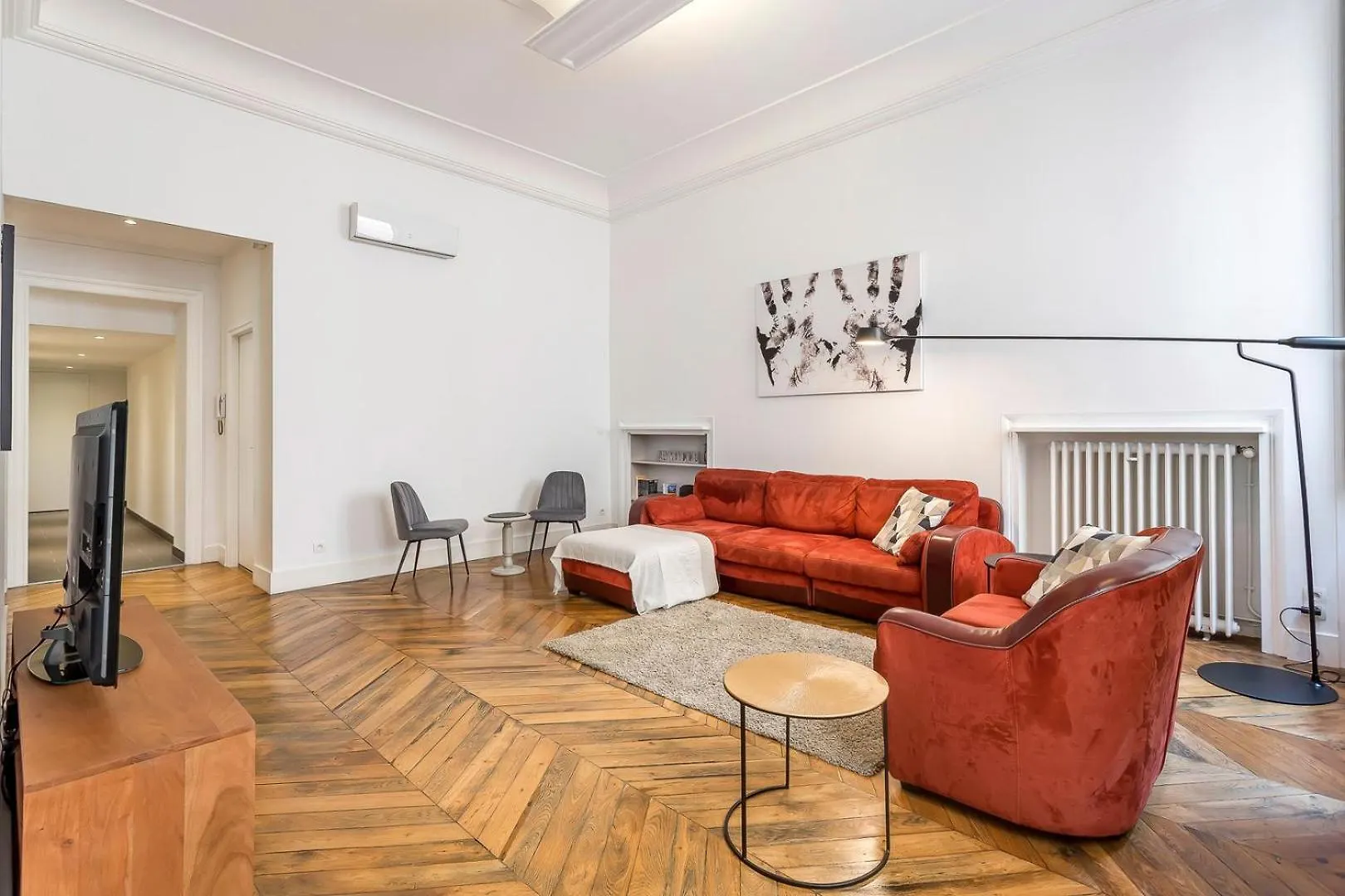 Apartment Charlie-Meublee Haut De Gamme-Duplex-260M2-Lyon 1