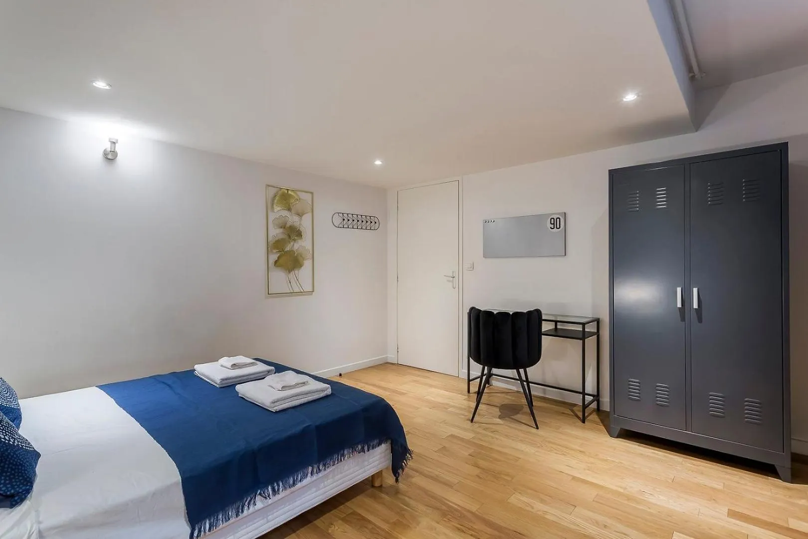 Charlie-Meublee Haut De Gamme-Duplex-260M2-Lyon 1 France