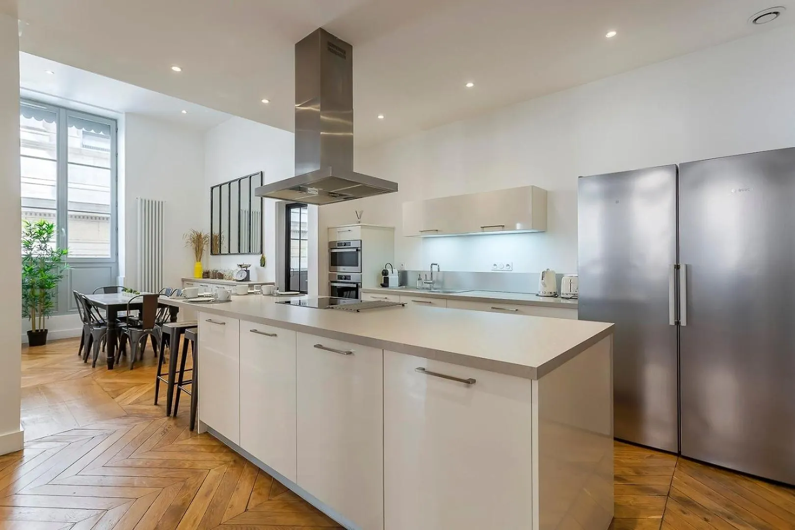 Charlie-Meublee Haut De Gamme-Duplex-260M2-Lyon 1 France