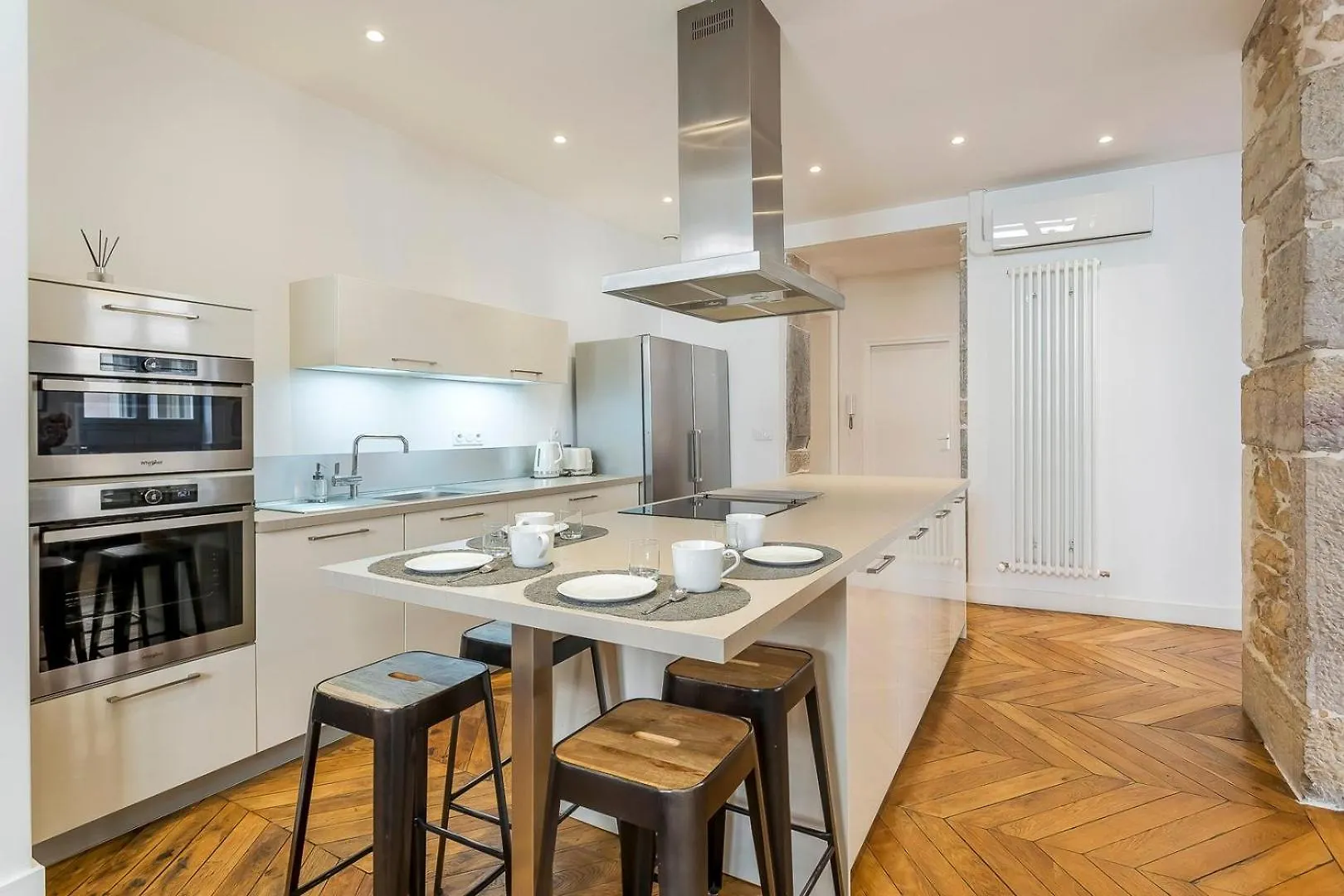Charlie-Meublee Haut De Gamme-Duplex-260M2-Lyon 1 Apartment Lyon