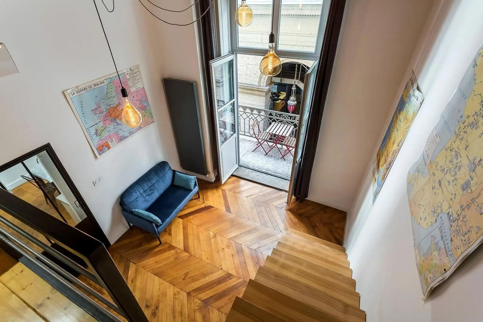 Apartment Charlie-Meublee Haut De Gamme-Duplex-260M2-Lyon 1