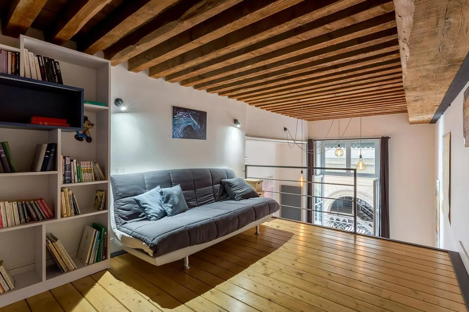 Charlie-Meublee Haut De Gamme-Duplex-260M2-Lyon 1 Apartment