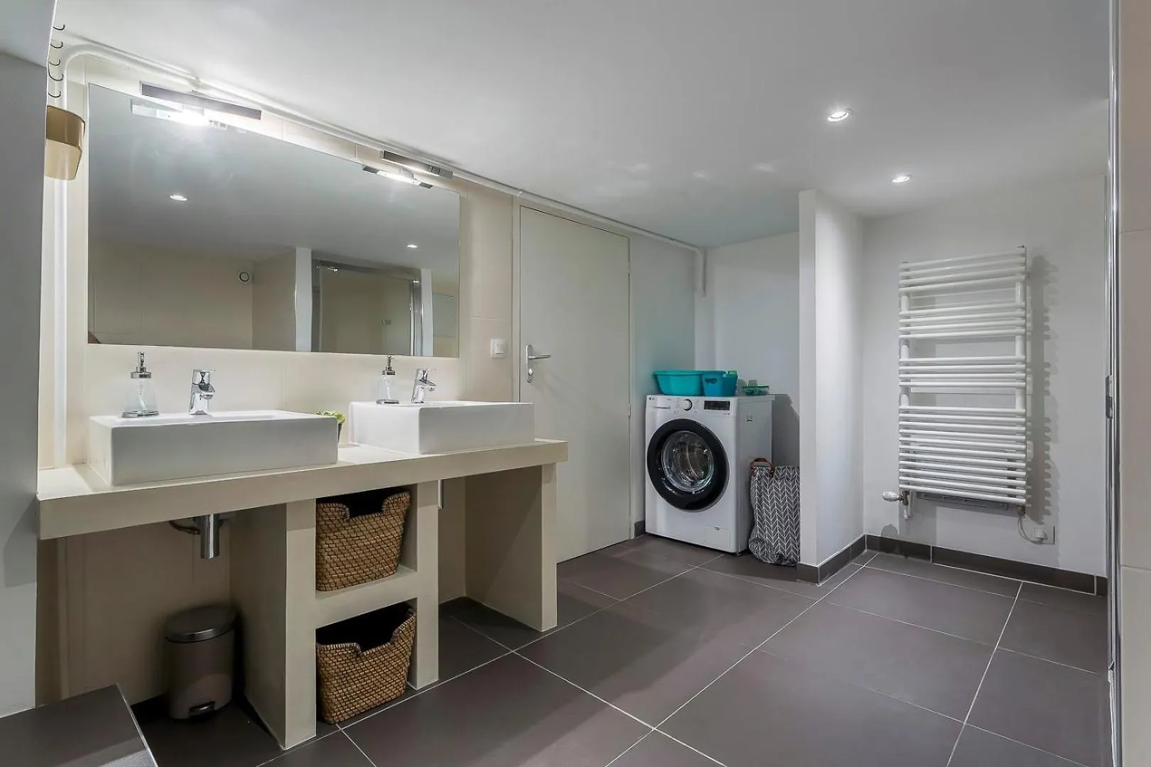 Charlie - Furnished Apartment - Downtown Lyon